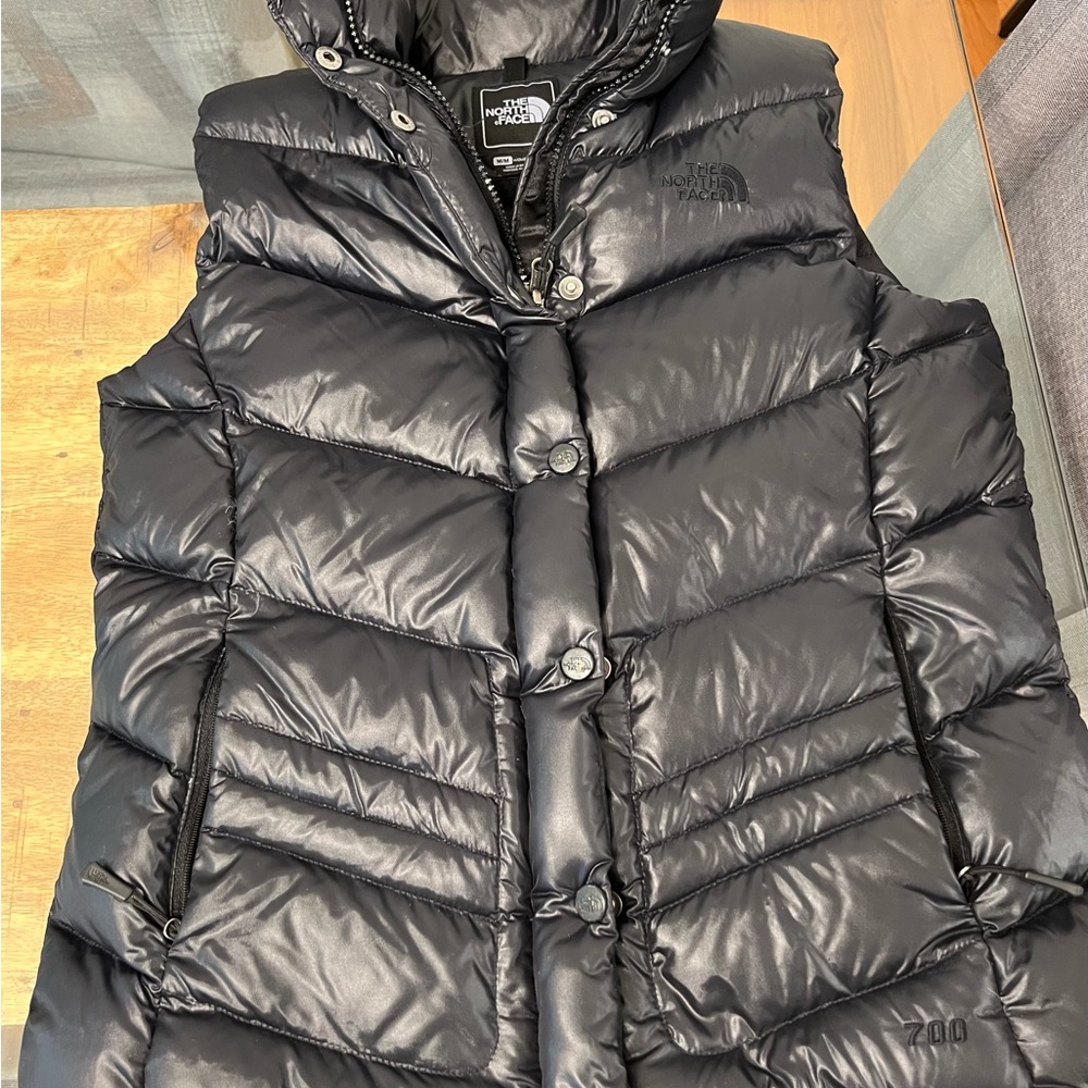 The North Face Black Puffer Vest 700